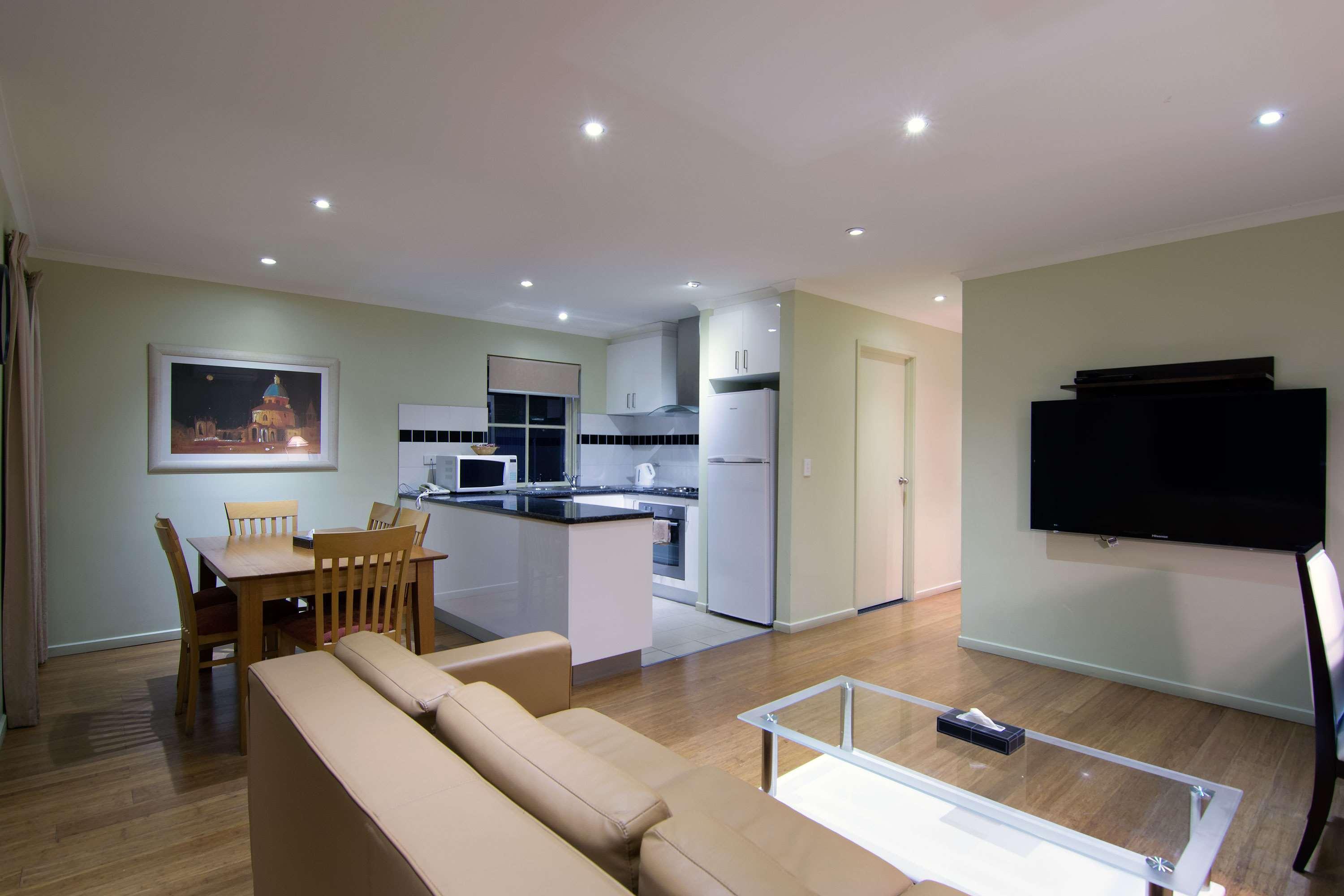 Best Western Plus Buckingham International Moorabbin Exterior photo