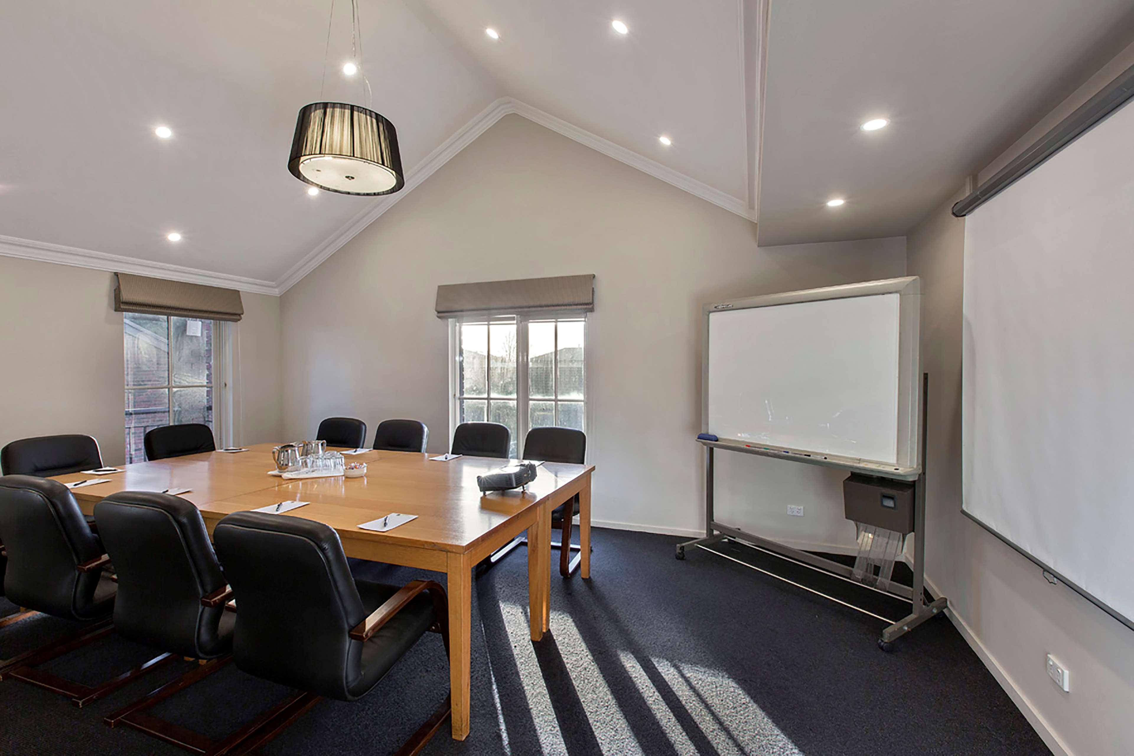 Best Western Plus Buckingham International Moorabbin Exterior photo